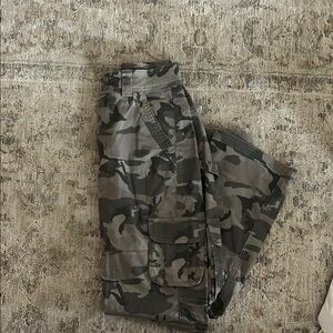 Abercrombie & Fitch Gray and Black Cargo Pants